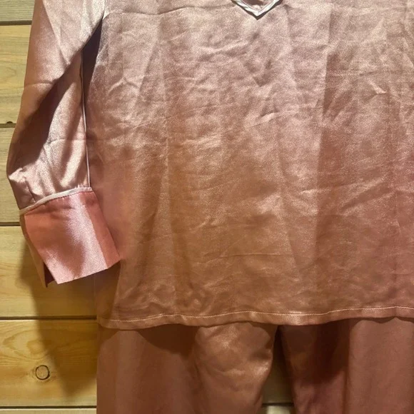 We are HAH Satin Pajama Set Pink Button Down Top Wide Leg ECO Friendly Sz Sm